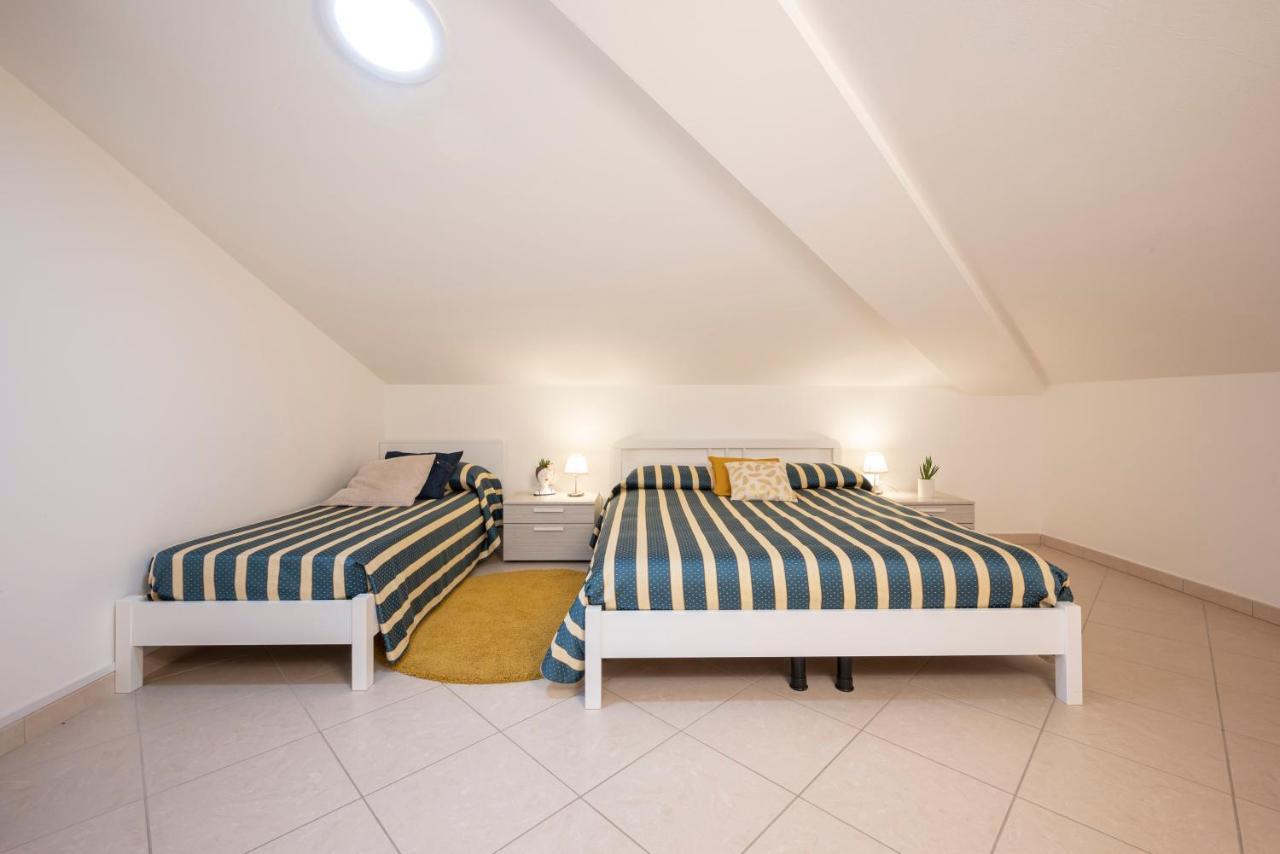 Apartamento Trilocale A Due Passi Dal Centro E Dal Mare San Vincenzo Exterior foto